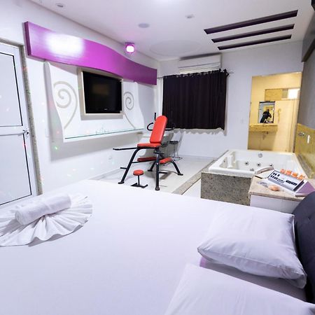 Troia Motel フォス・ド・イグアス エクステリア 写真