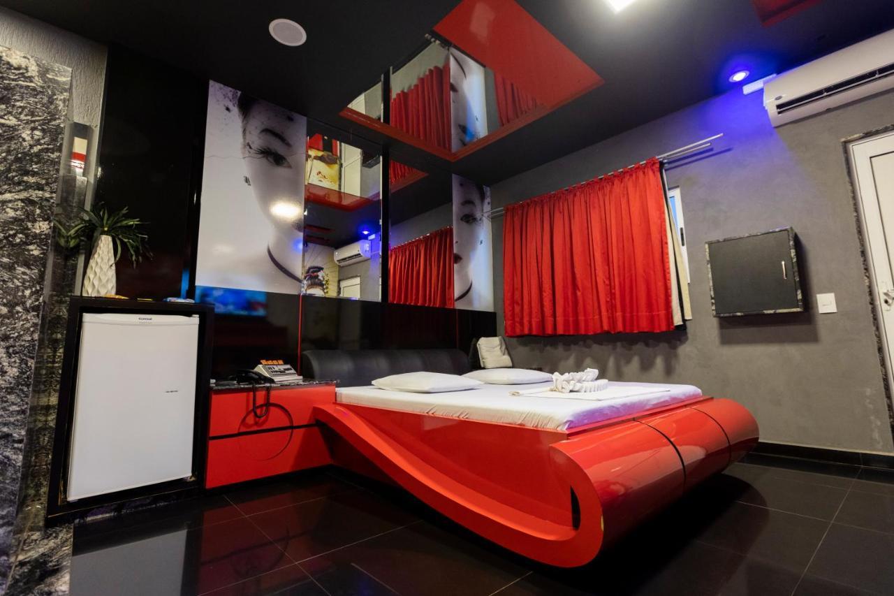 Troia Motel フォス・ド・イグアス エクステリア 写真