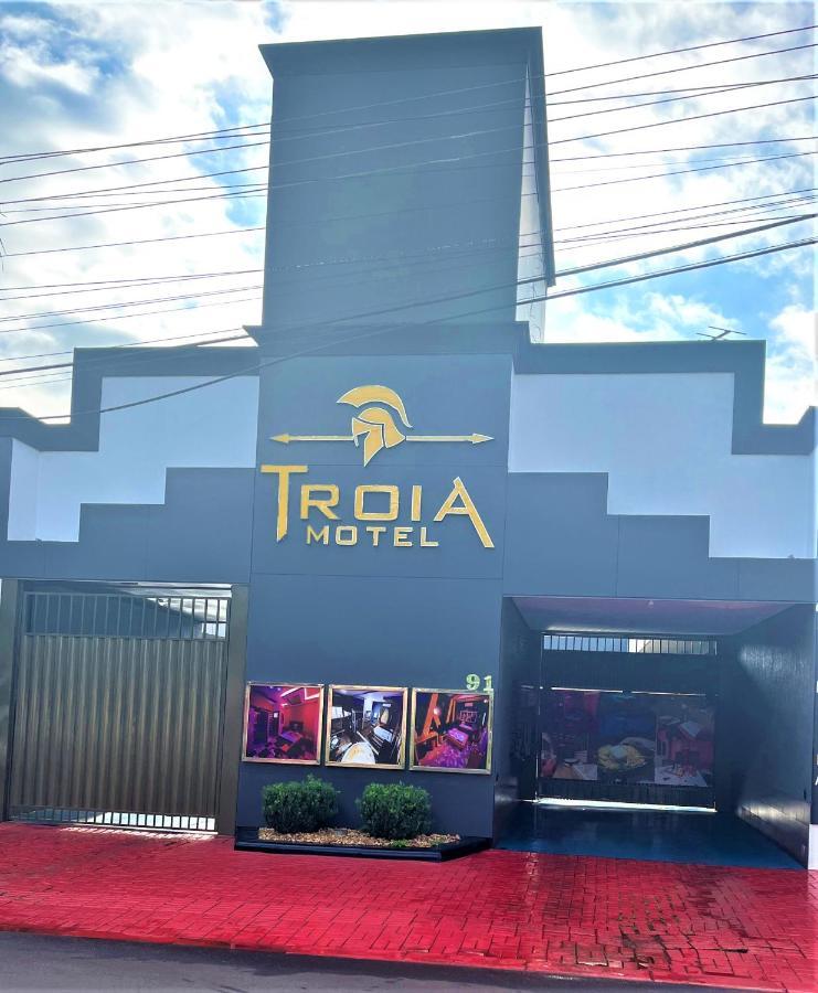Troia Motel フォス・ド・イグアス エクステリア 写真