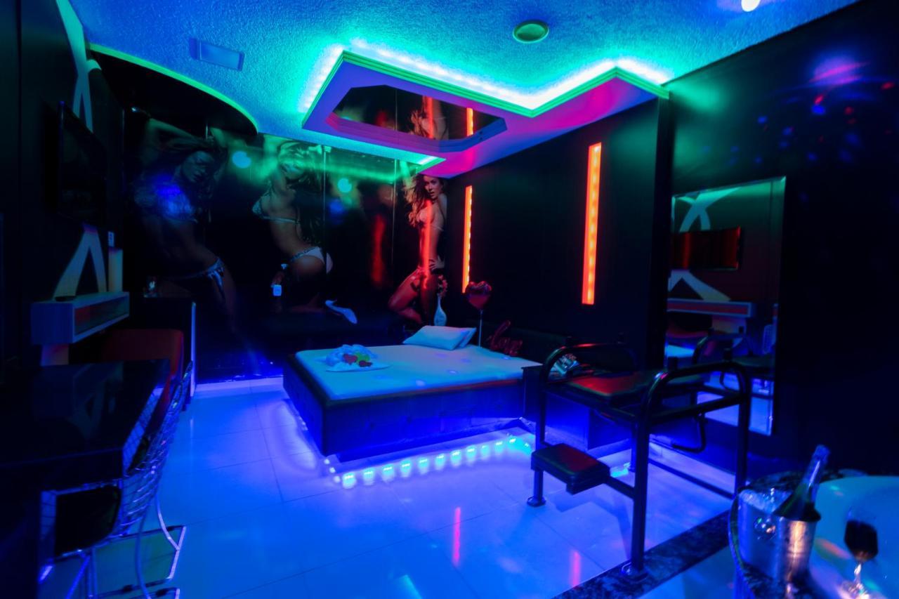 Troia Motel フォス・ド・イグアス エクステリア 写真