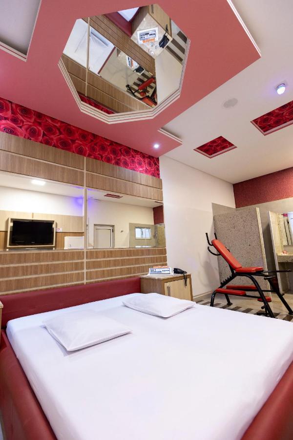 Troia Motel フォス・ド・イグアス エクステリア 写真