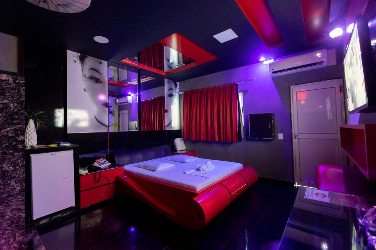 Troia Motel フォス・ド・イグアス エクステリア 写真