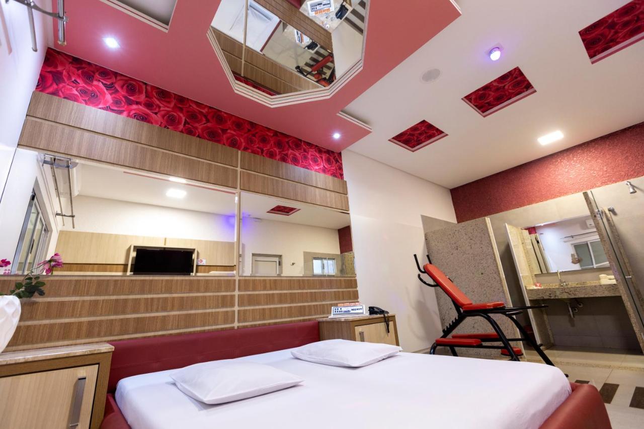 Troia Motel フォス・ド・イグアス エクステリア 写真