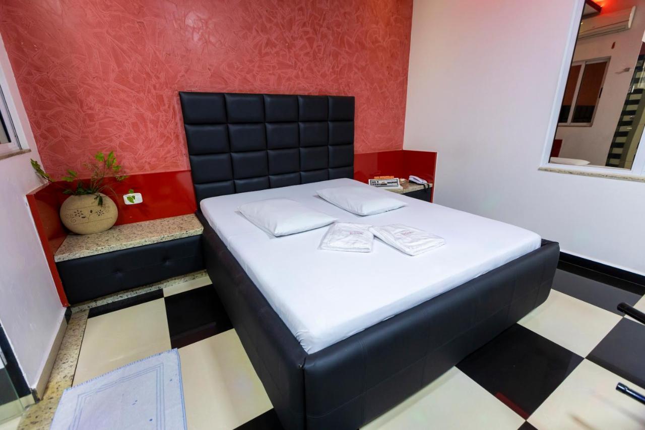 Troia Motel フォス・ド・イグアス エクステリア 写真