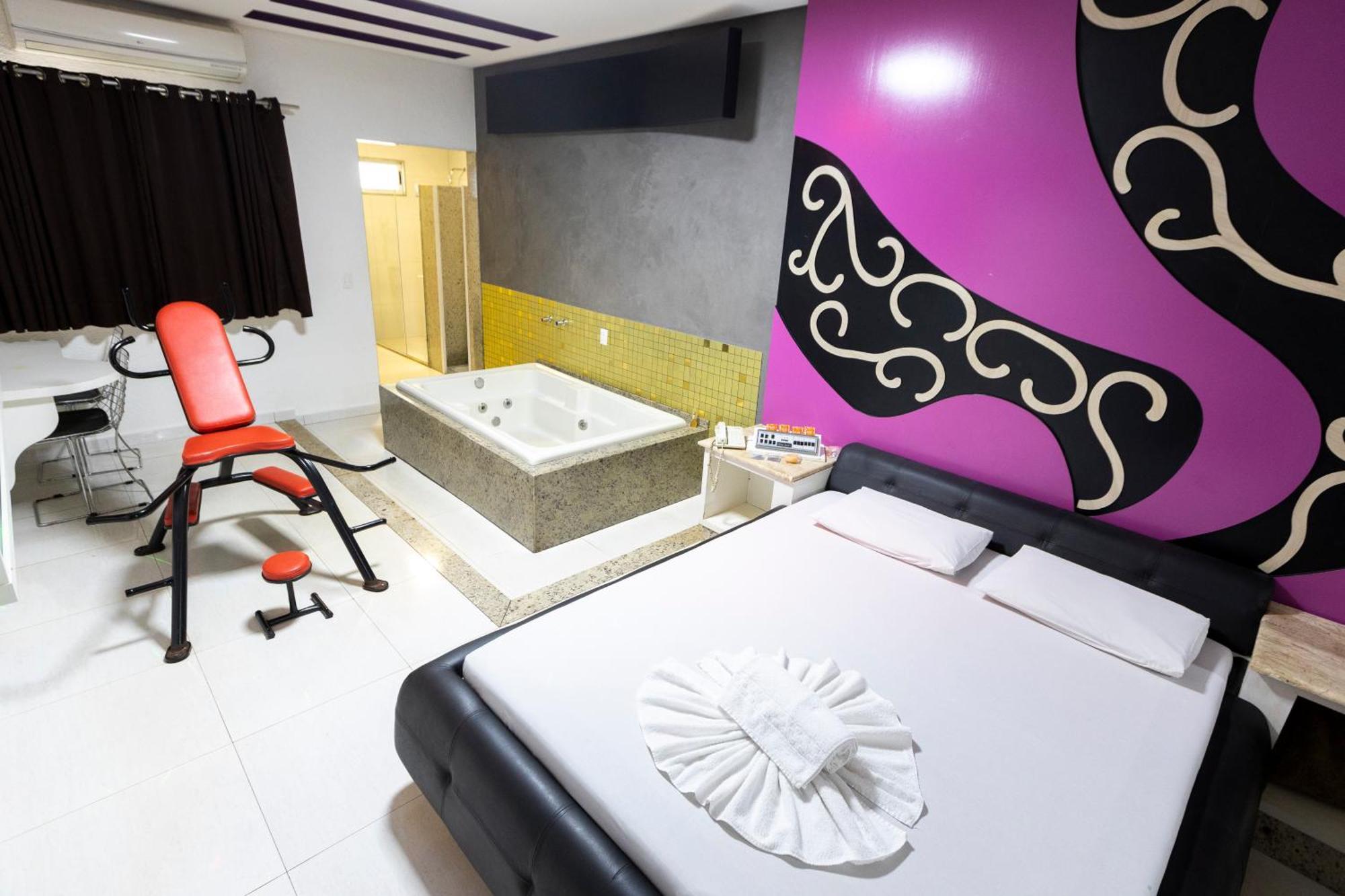 Troia Motel フォス・ド・イグアス エクステリア 写真